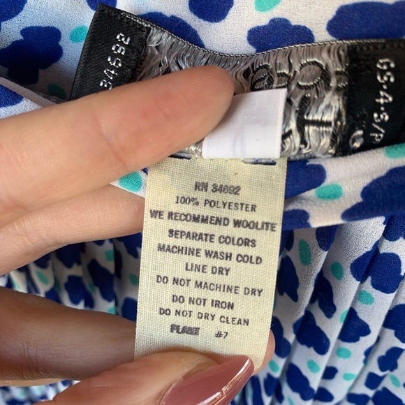 Givenchy Sport Vintage White Pleated Skirt Sz 6 - Picture 6 of 9